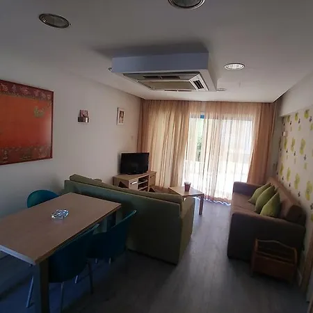 Sandy Beach Villas 5 Appartement Oroklini